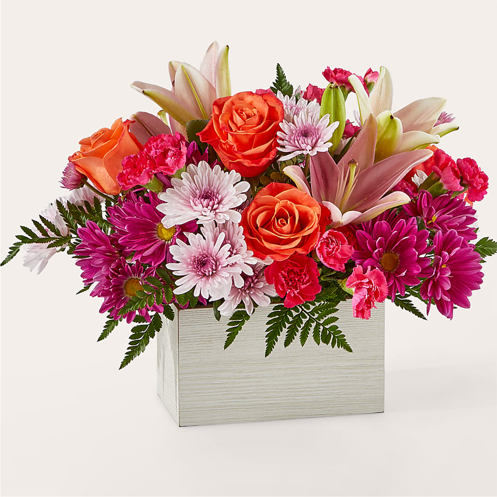 Light of My Life Box Bouquet – Rhea Flower Shop, Toronto ON