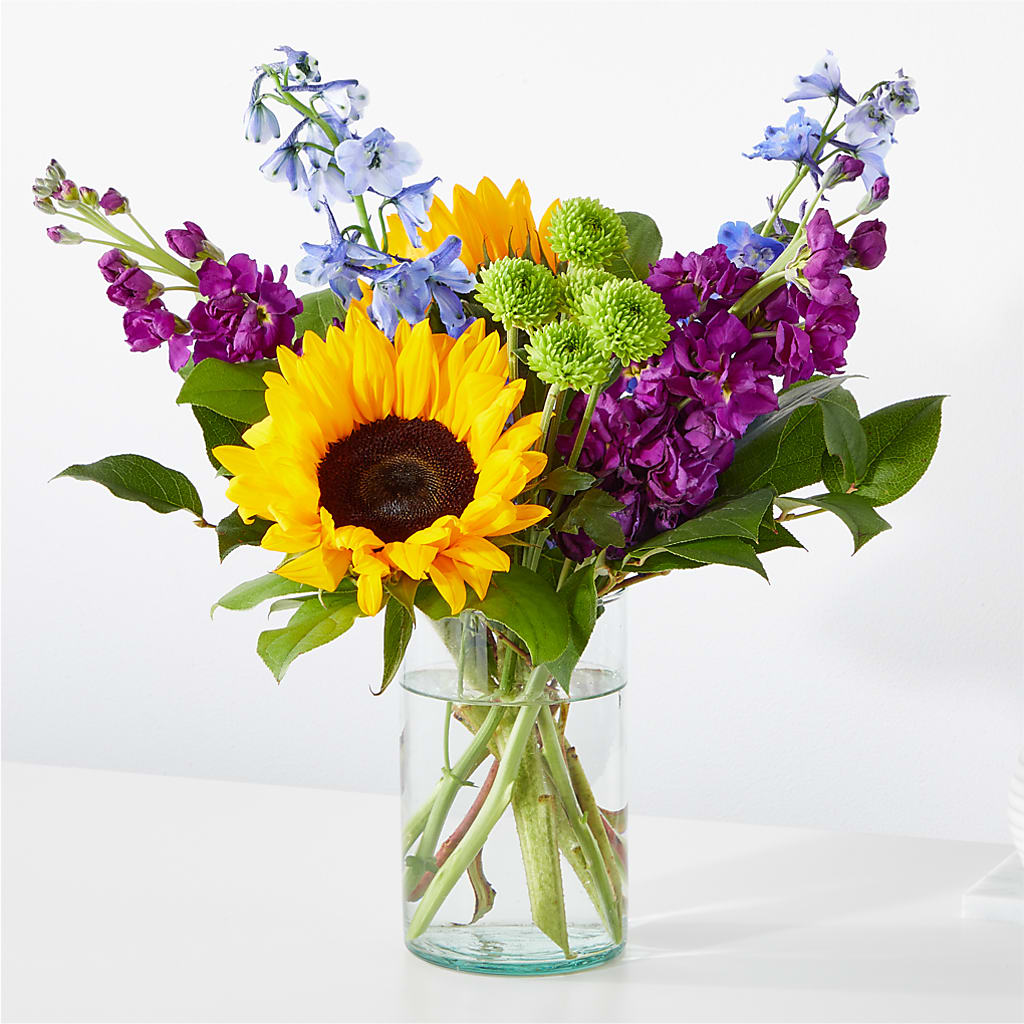 Catching Rays Bouquet – Rhea Flower Shop, Toronto ON