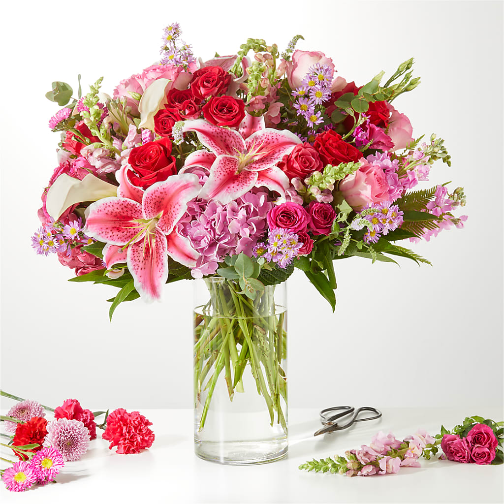 Swooning Over You - A Luxury Florist Original – Rhea Flower Shop, Toronto ON