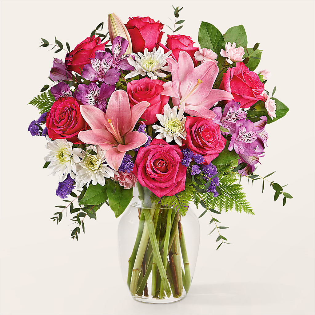 Lace & Pearls Bouquet – Rhea Flower Shop, Toronto ON