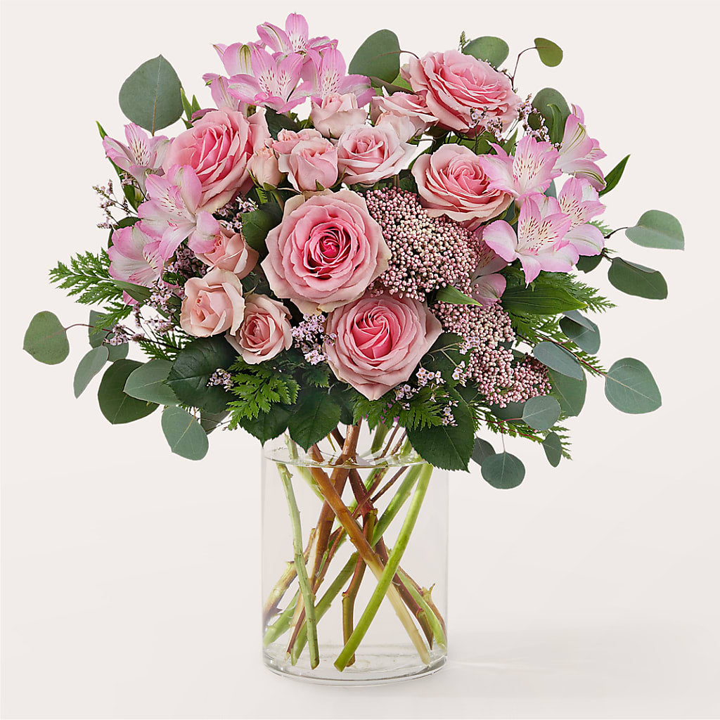 Sweetheart Bouquet – Rhea Flower Shop, Toronto ON