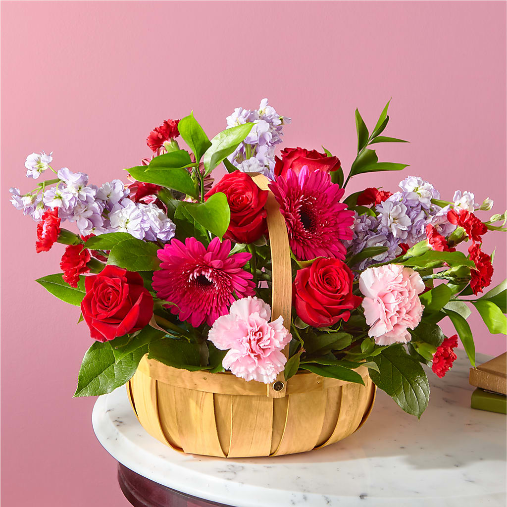 Pink Picnic Basket – Rhea Flower Shop, Toronto ON