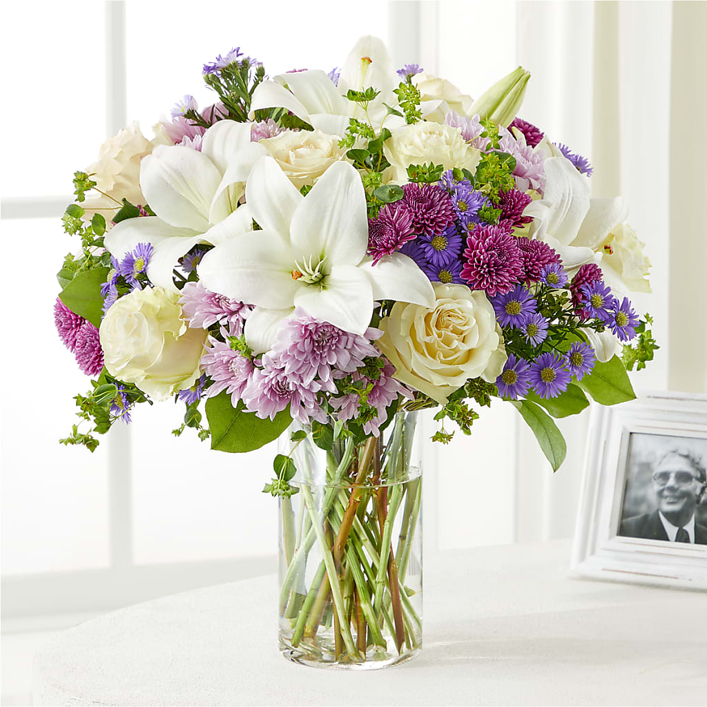 Wishing Peace Bouquet – Rhea Flower Shop, Toronto ON