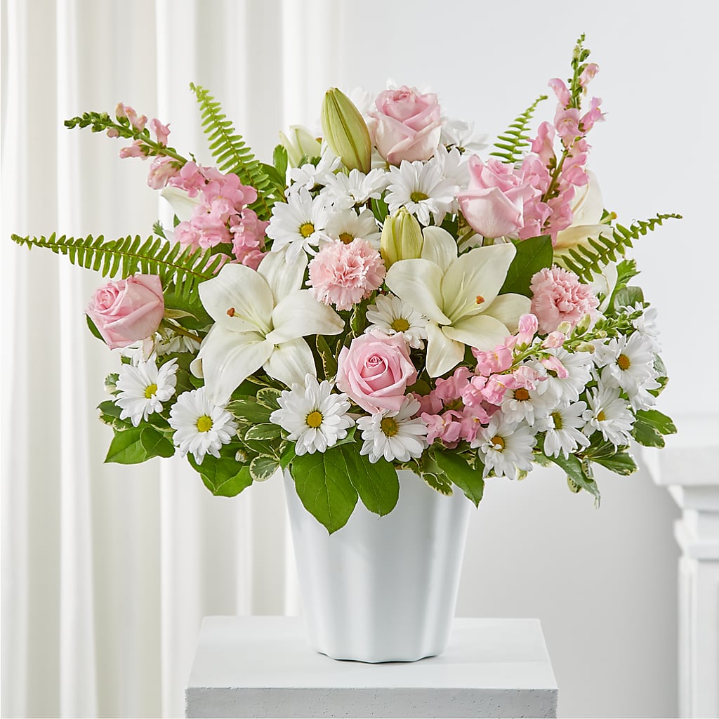 Soft Touch Tabletop Basket – Rhea Flower Shop, Toronto ON