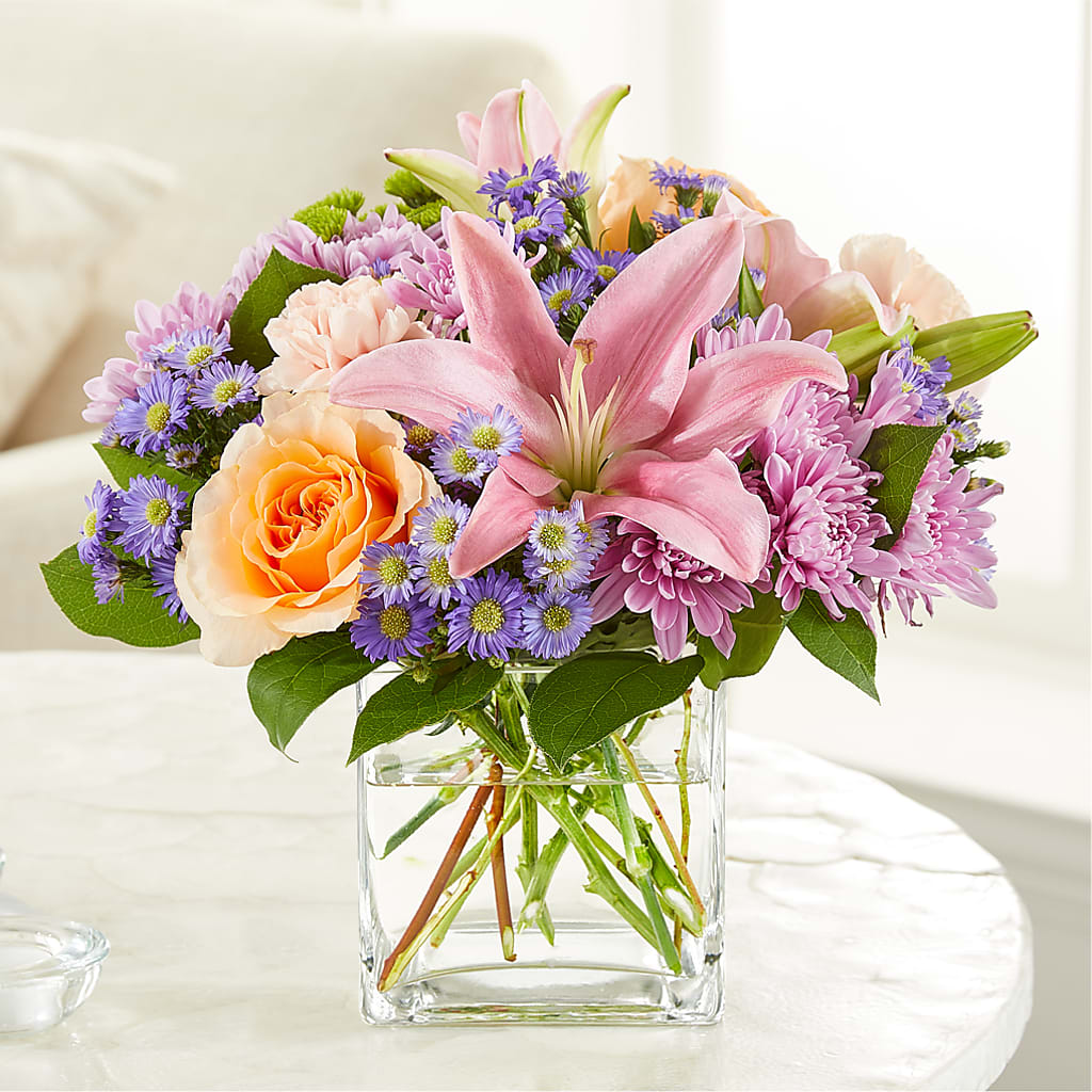 Delicate Details Bouquet – Rhea Flower Shop, Toronto ON
