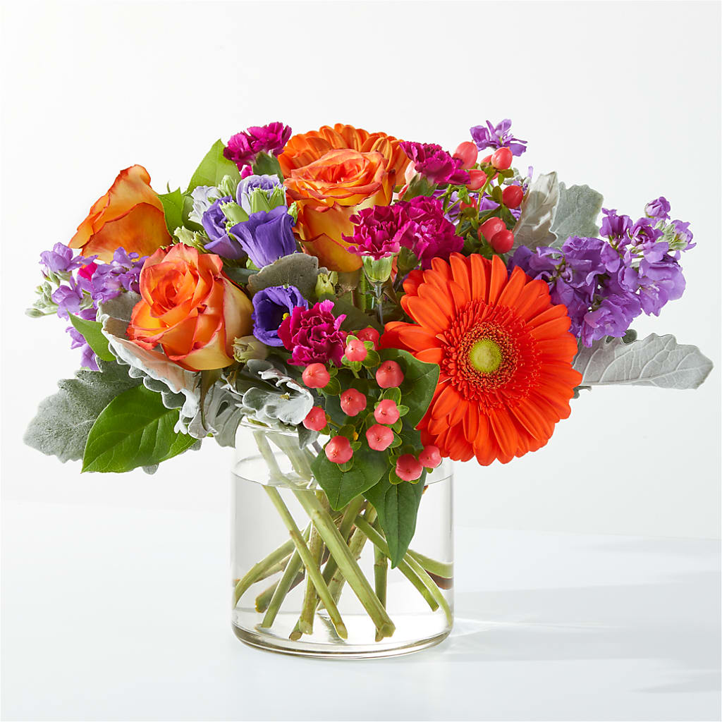 Sangria Bouquet – Rhea Flower Shop, Toronto ON