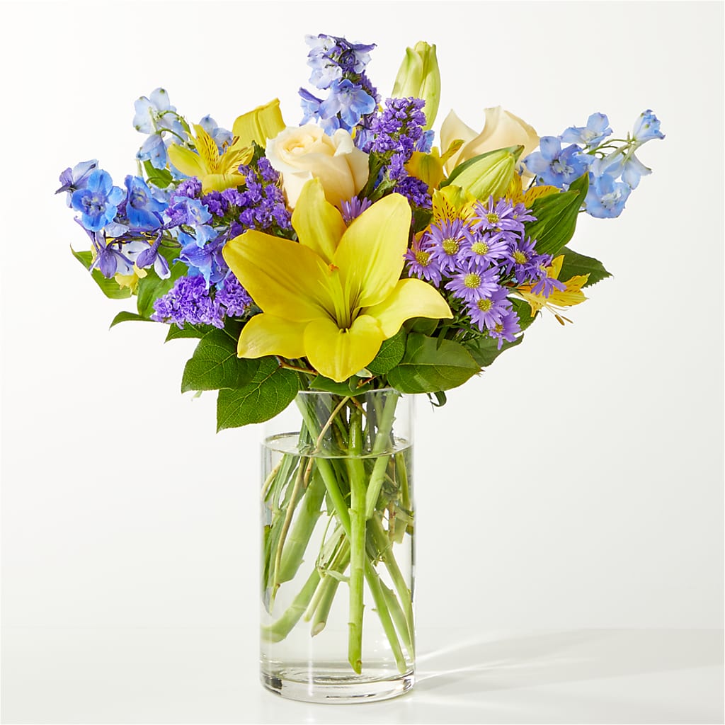 Limoncello Bouquet – Rhea Flower Shop, Toronto ON