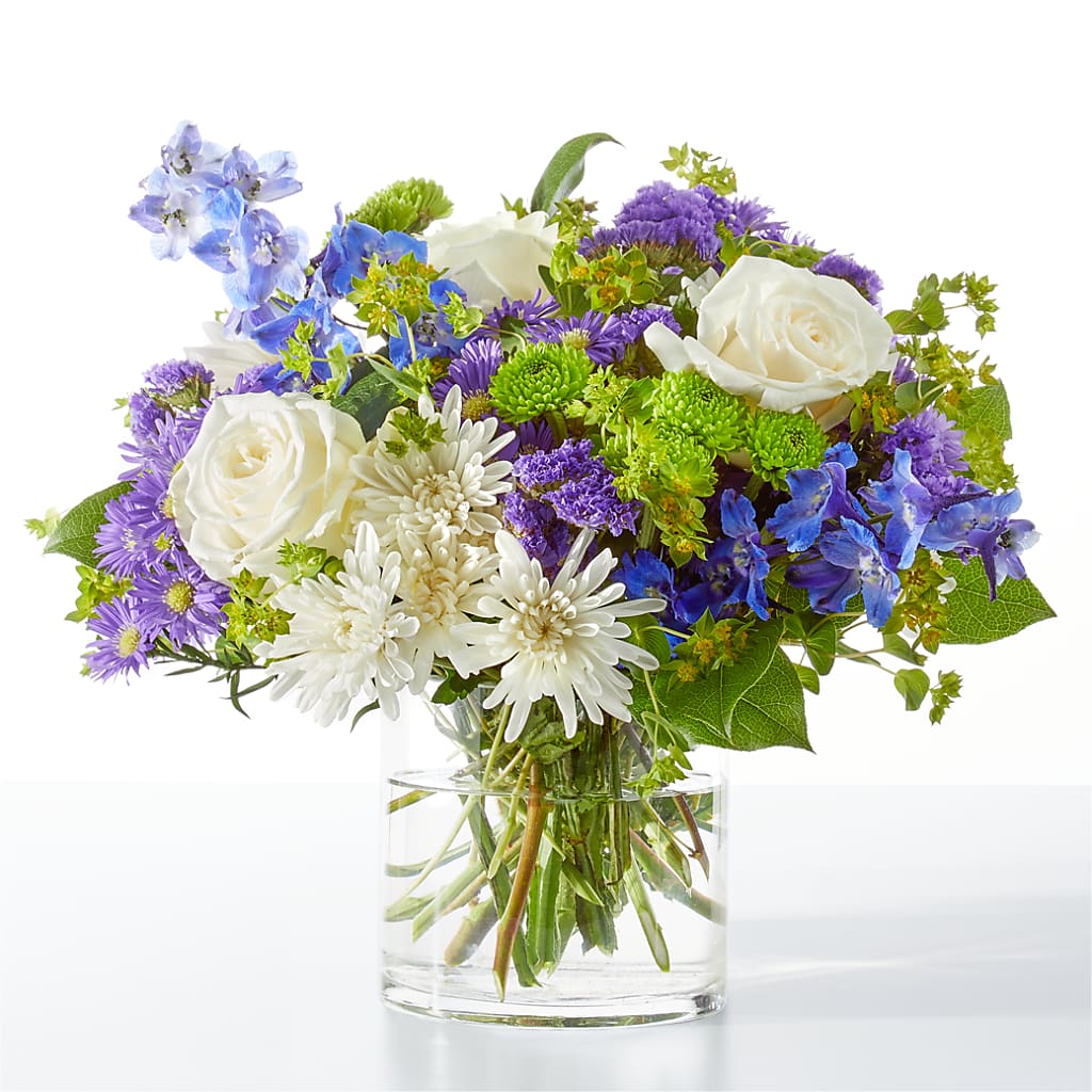 Genuine Gestures Bouquet – Rhea Flower Shop, Toronto ON