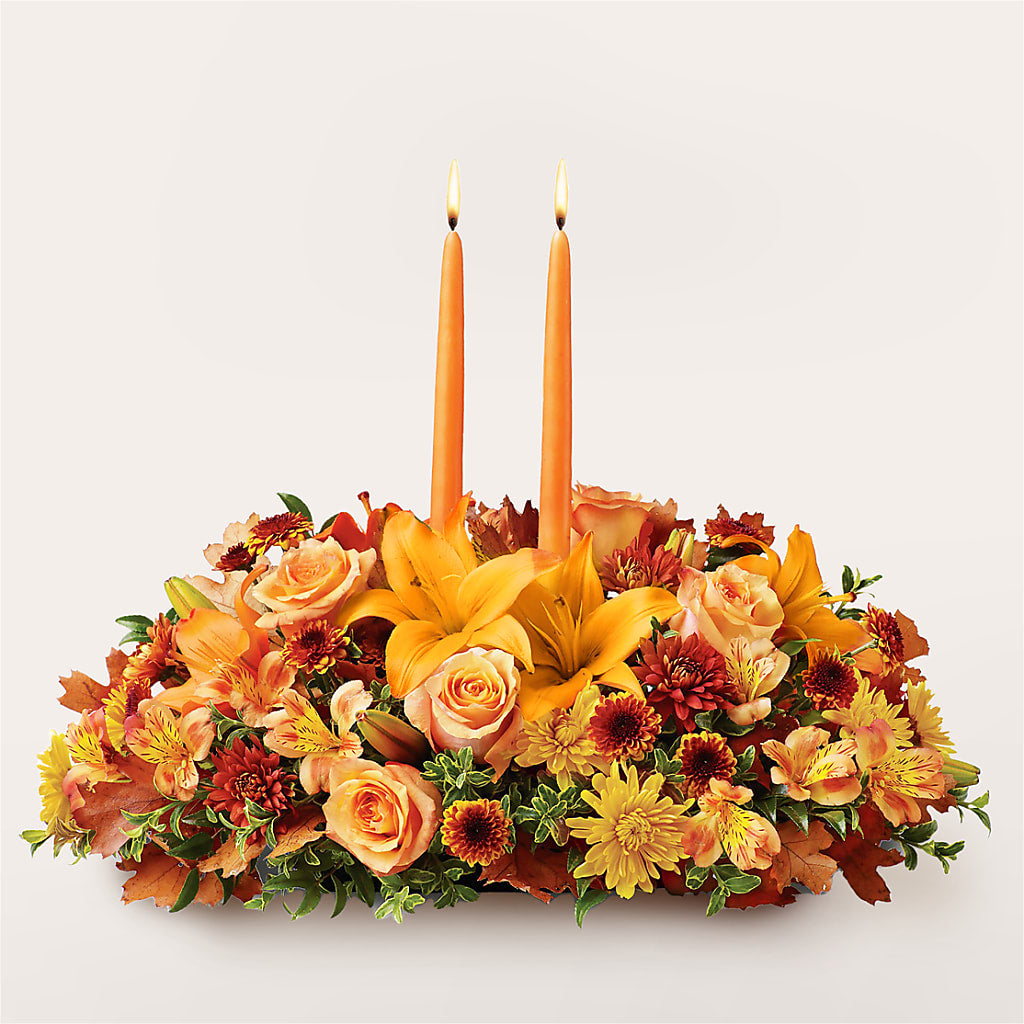 Traditions Centerpiece – Rhea Flower Shop, Toronto ON