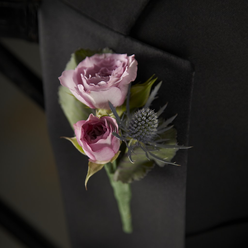 Veronica Boutonniere – Rhea Flower Shop, Toronto ON