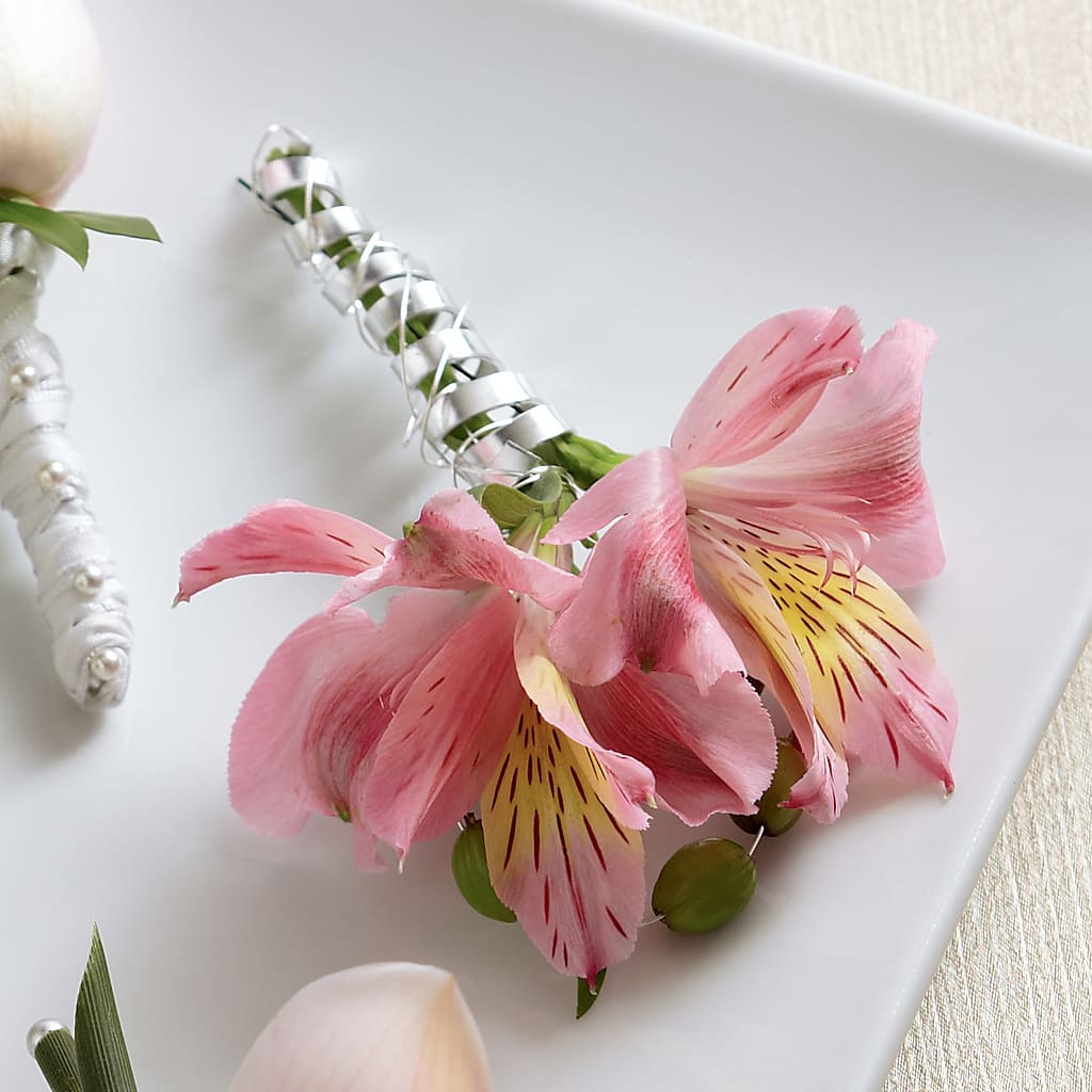 Pink Peruvian Lily Boutonniere – Rhea Flower Shop, Toronto ON