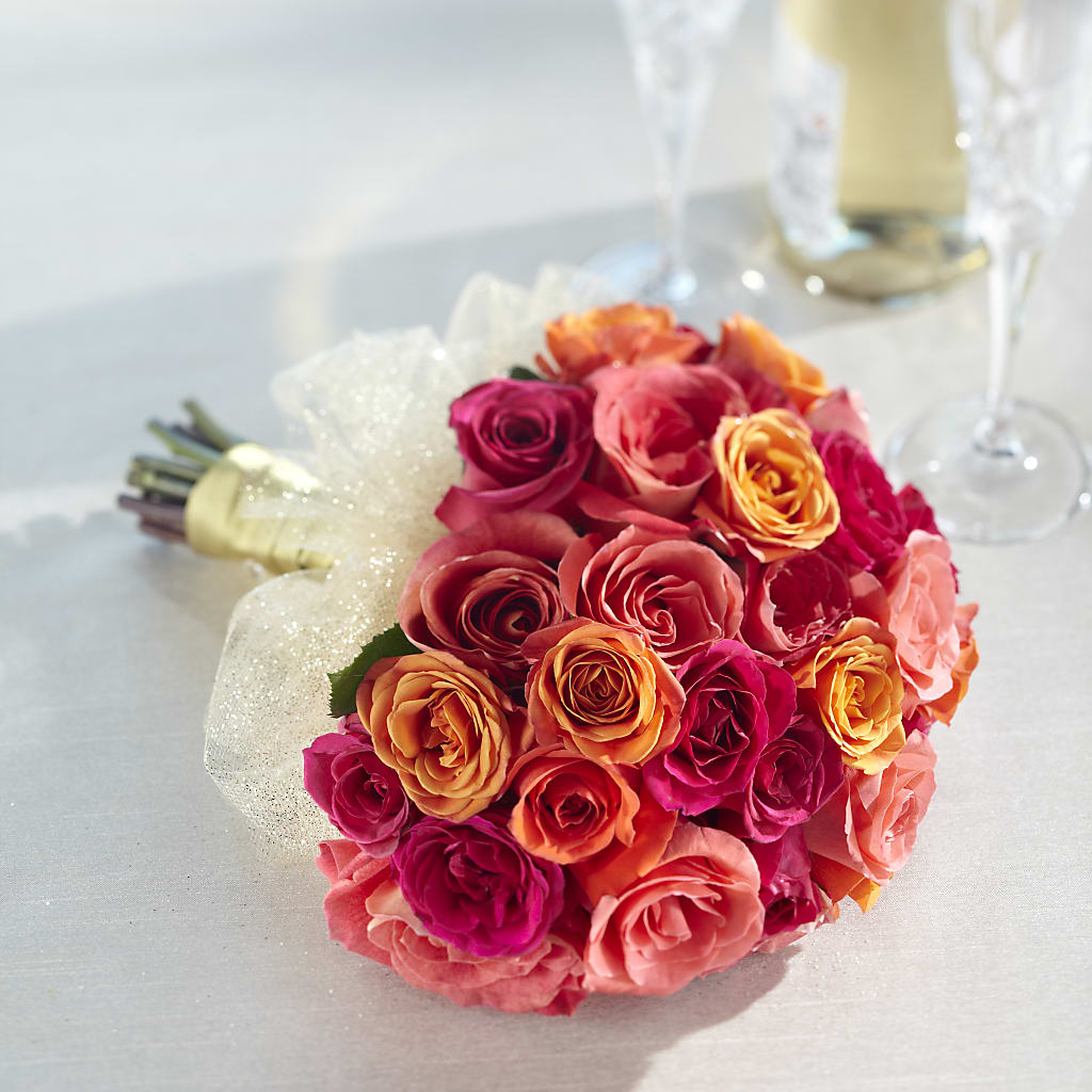 Sweet Roses Bouquet – Rhea Flower Shop, Toronto ON