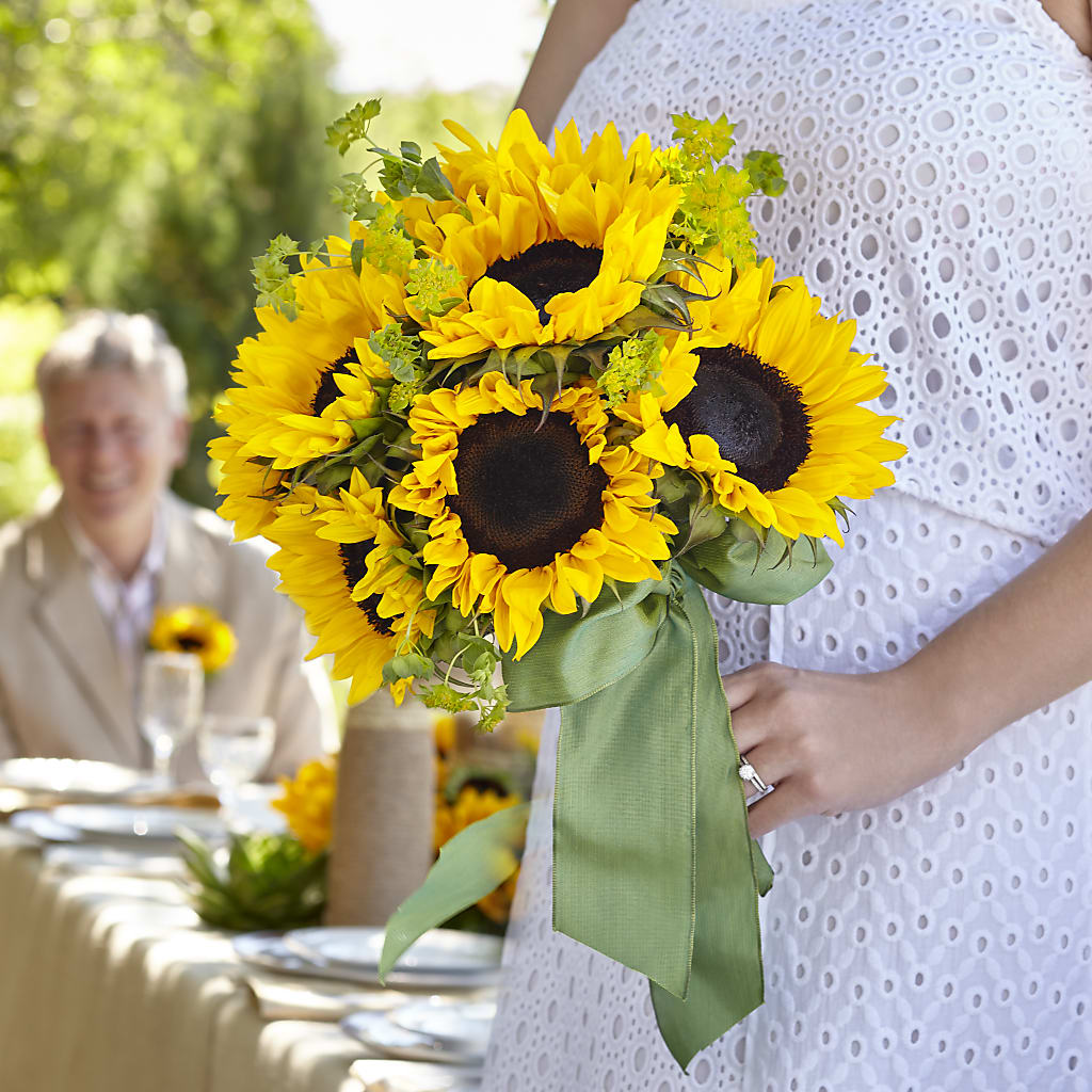 Free Spirit Bouquet – Rhea Flower Shop, Toronto ON
