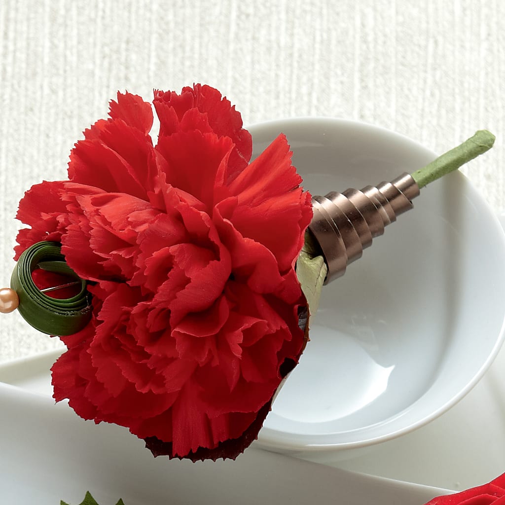 Red Carnation Boutonniere – Rhea Flower Shop, Toronto ON