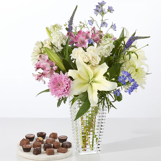 Winter Celebration Bouquet –  Rhea Flower Shop, Toronto ON