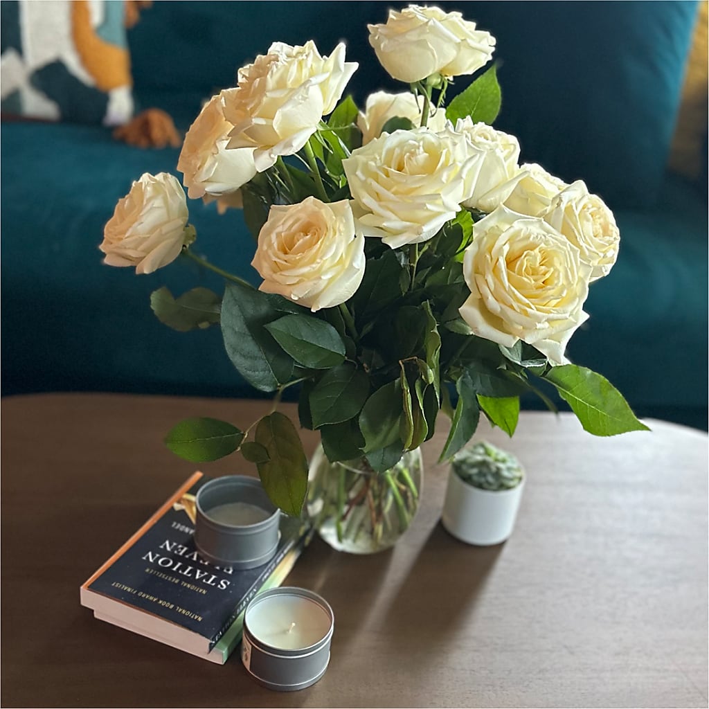 Long Stem Yellow Rose Bouquet –  Rhea Flower Shop, Toronto ON