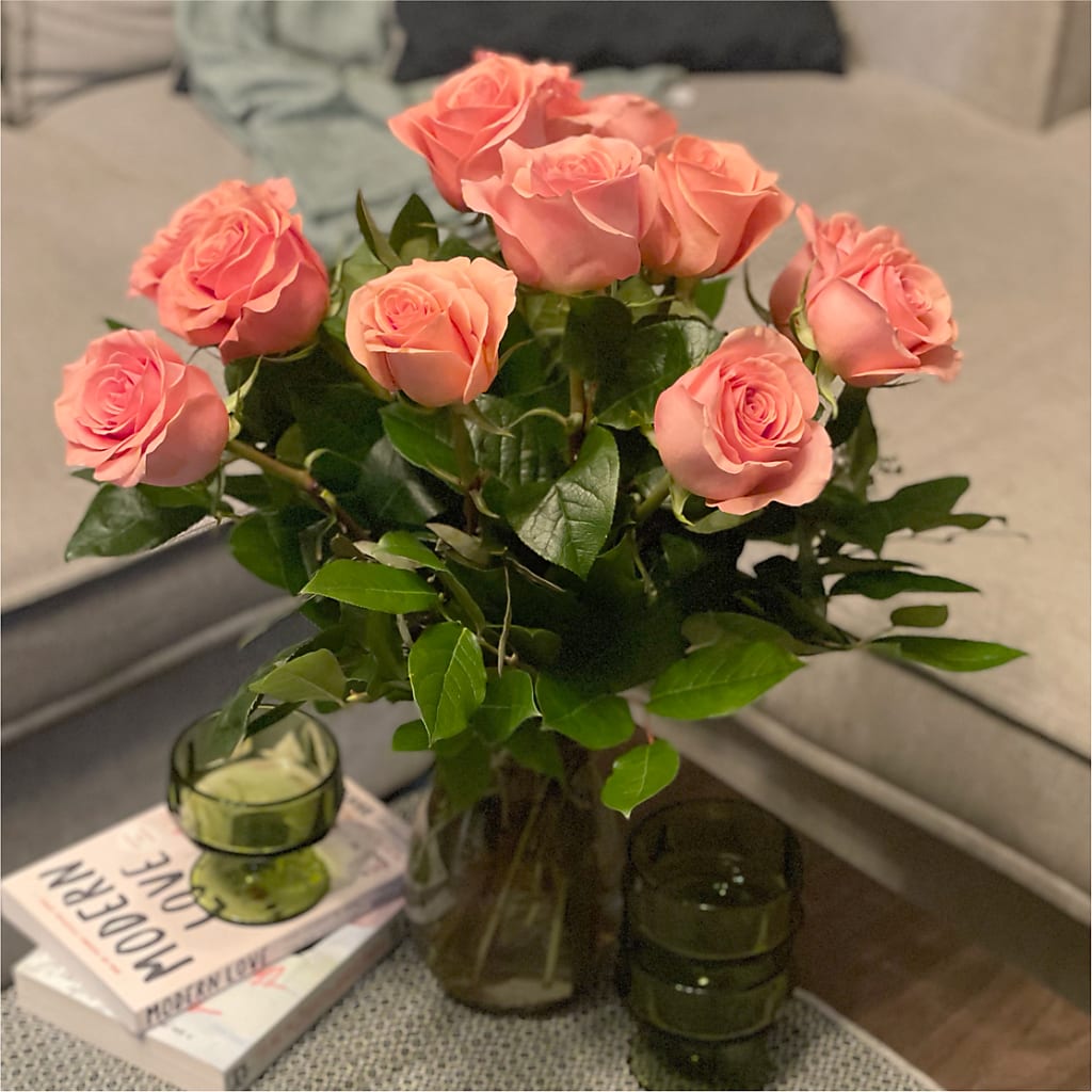 Long Stem Pink Rose Bouquet –  Rhea Flower Shop, Toronto ON