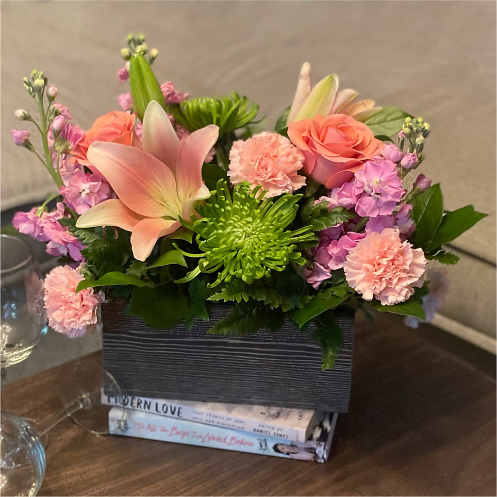 Beautiful Spirit Basket –  Rhea Flower Shop, Toronto ON