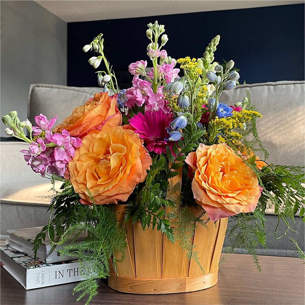 Garden of Life Basket –  Rhea Flower Shop, Toronto ON