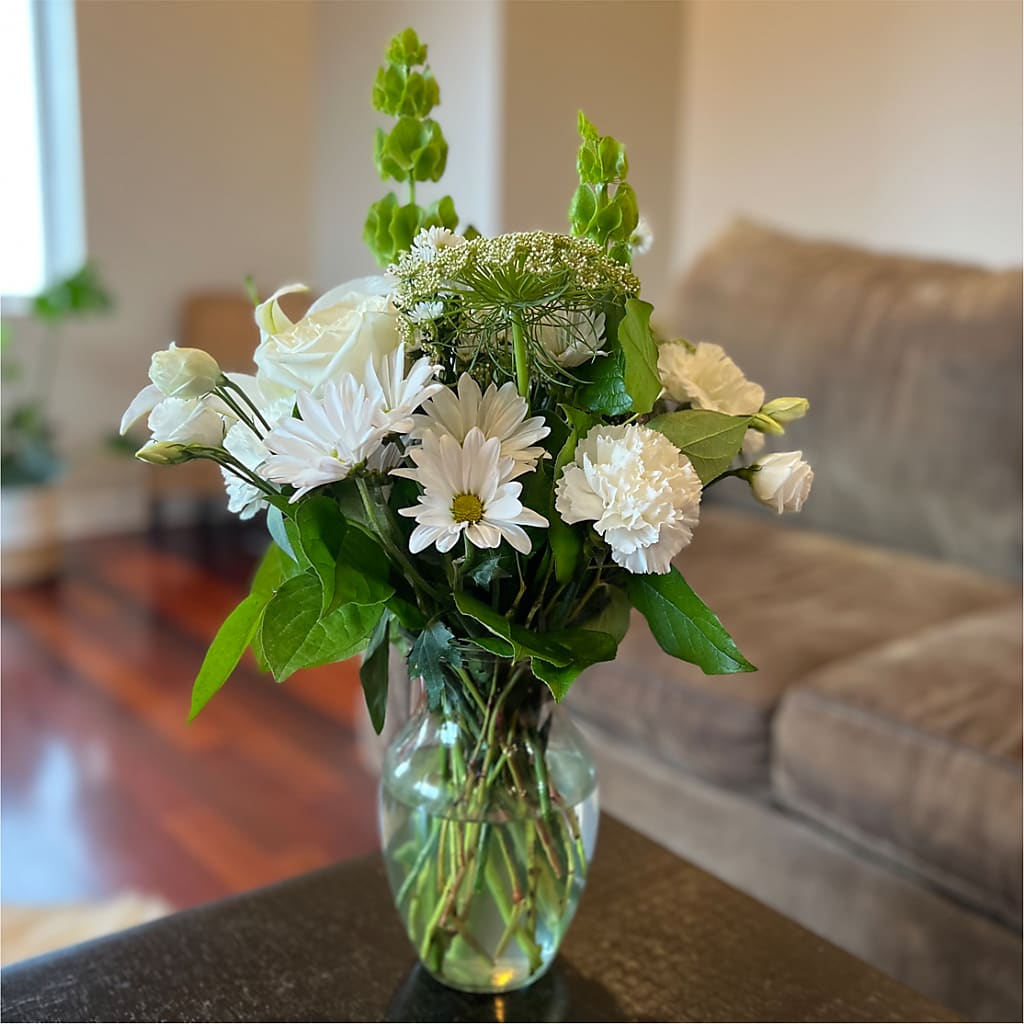 Classic Ivory – A Florist Original –  Rhea Flower Shop, Toronto ON