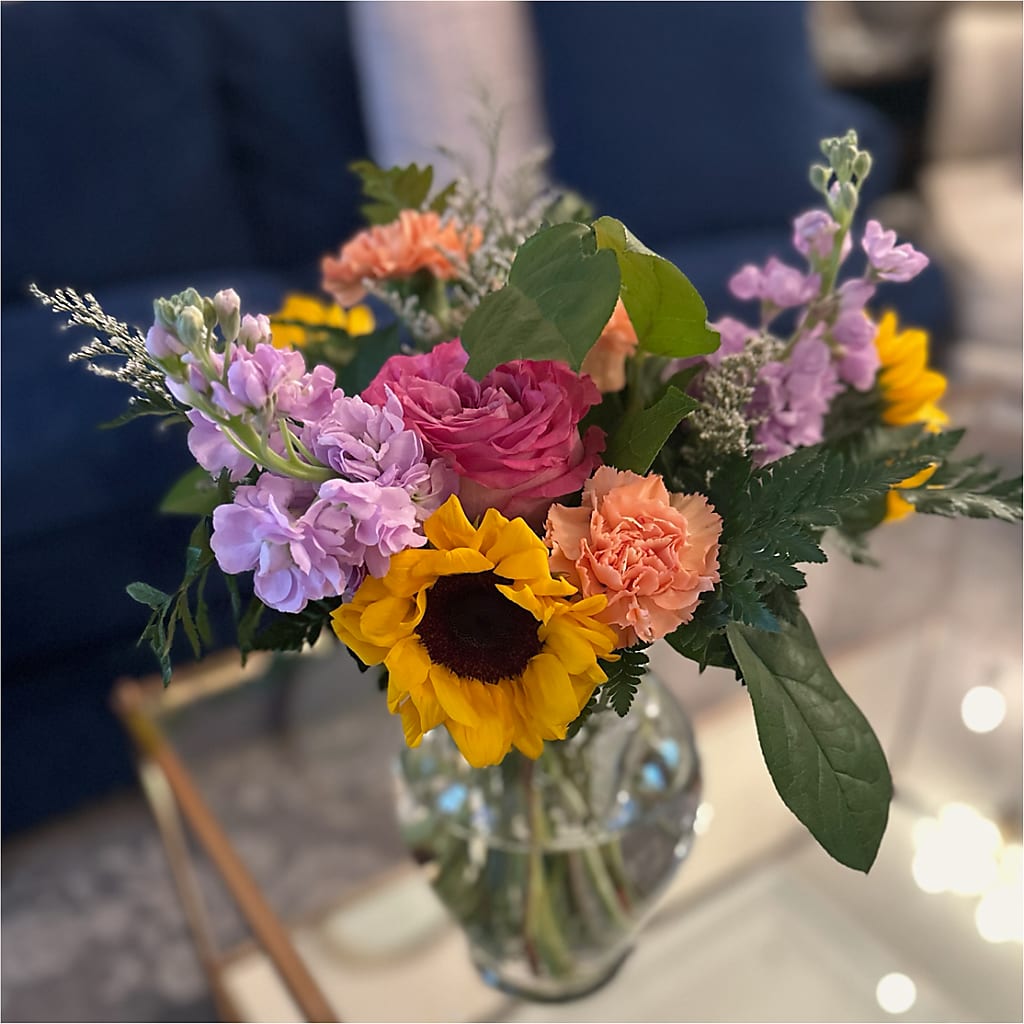 Yellow Brick Road Bouquet –  Rhea Flower Shop, Toronto ON