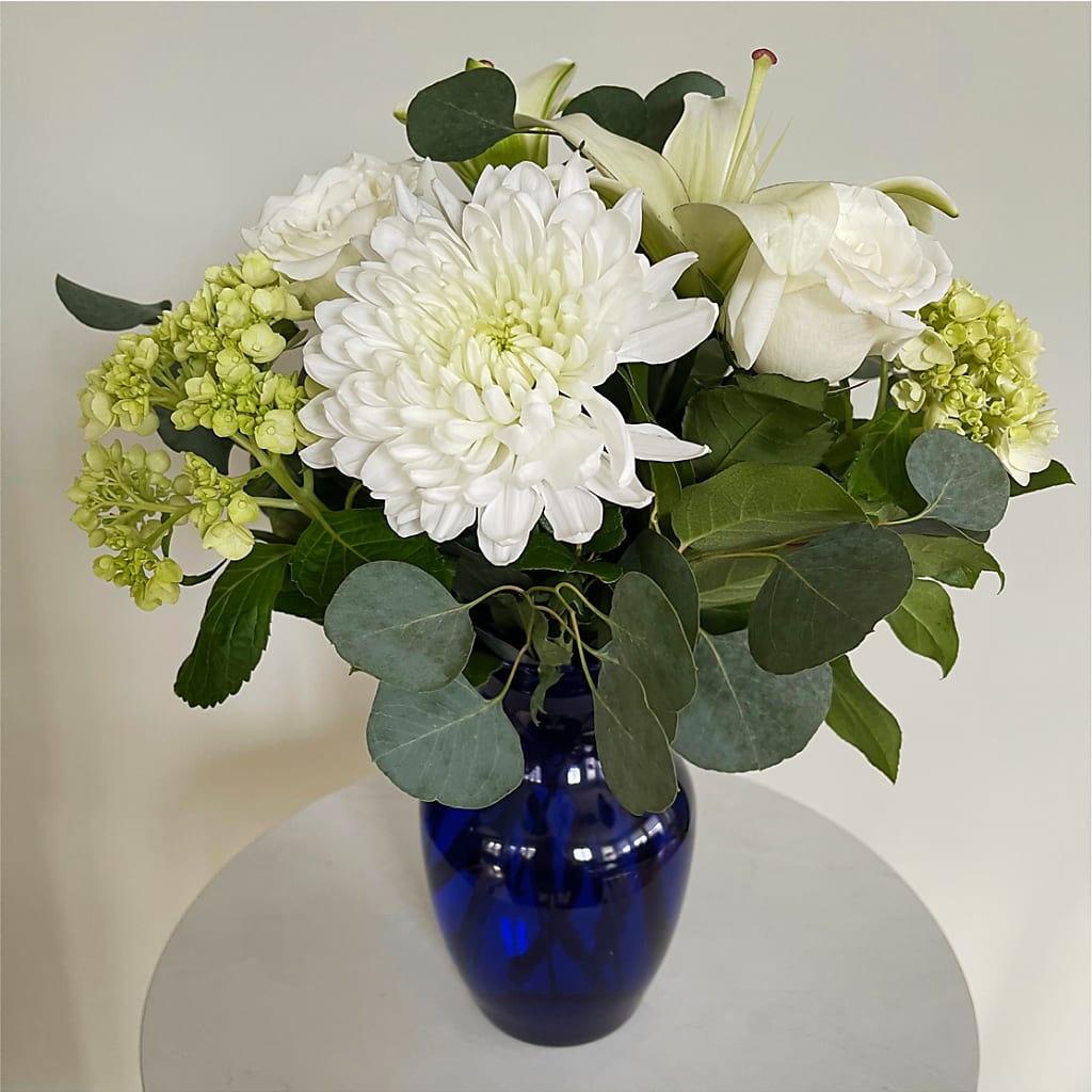 Snowy Dreams Bouquet –  Rhea Flower Shop, Toronto ON