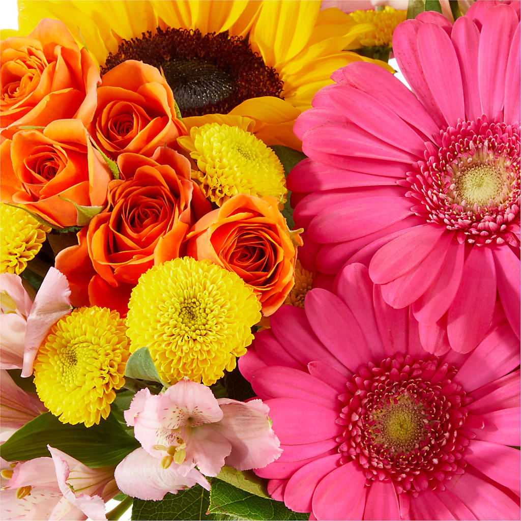 Beach Day Bouquet –  Rhea Flower Shop, Toronto ON