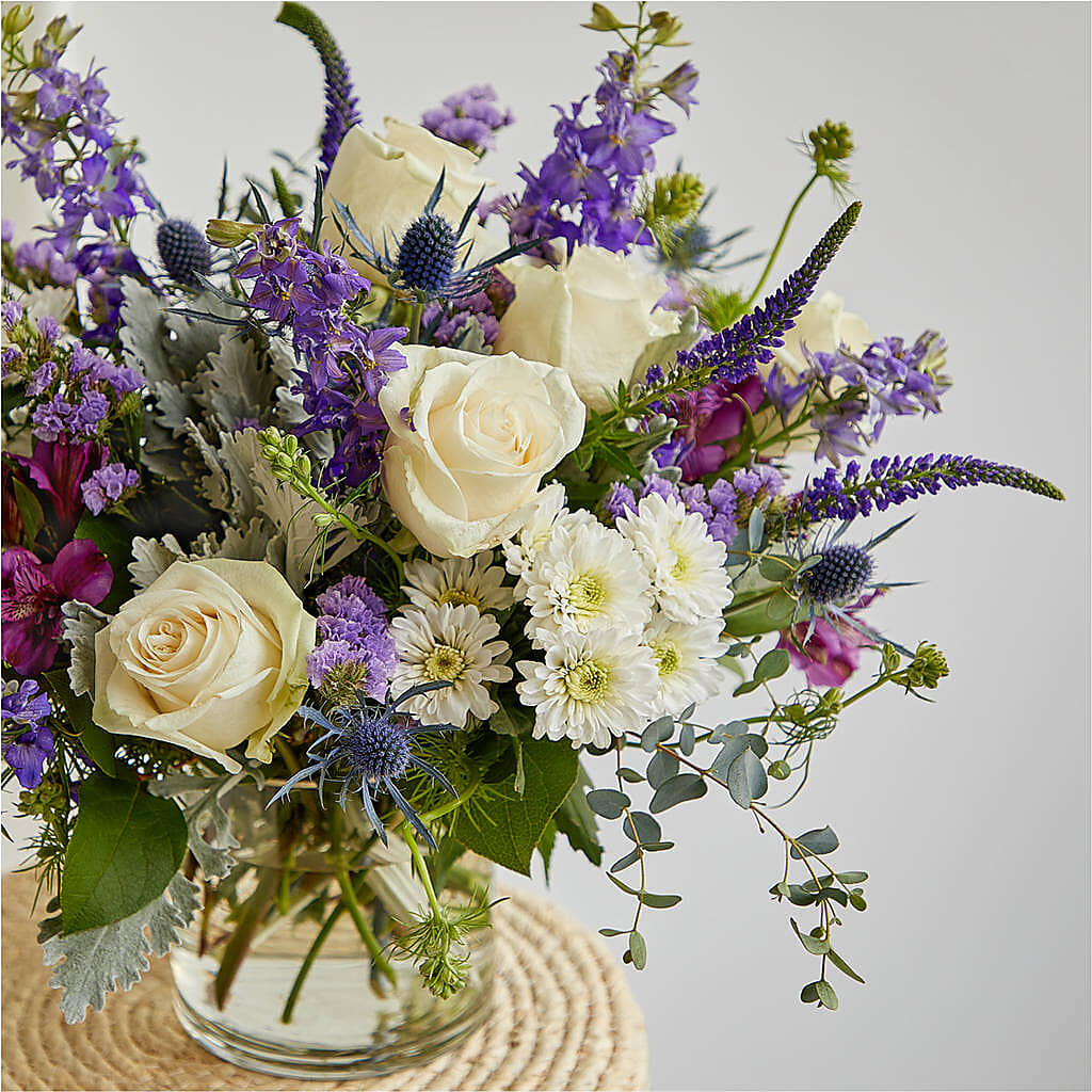 Shooting Star Bouquet –  Rhea Flower Shop, Toronto ON