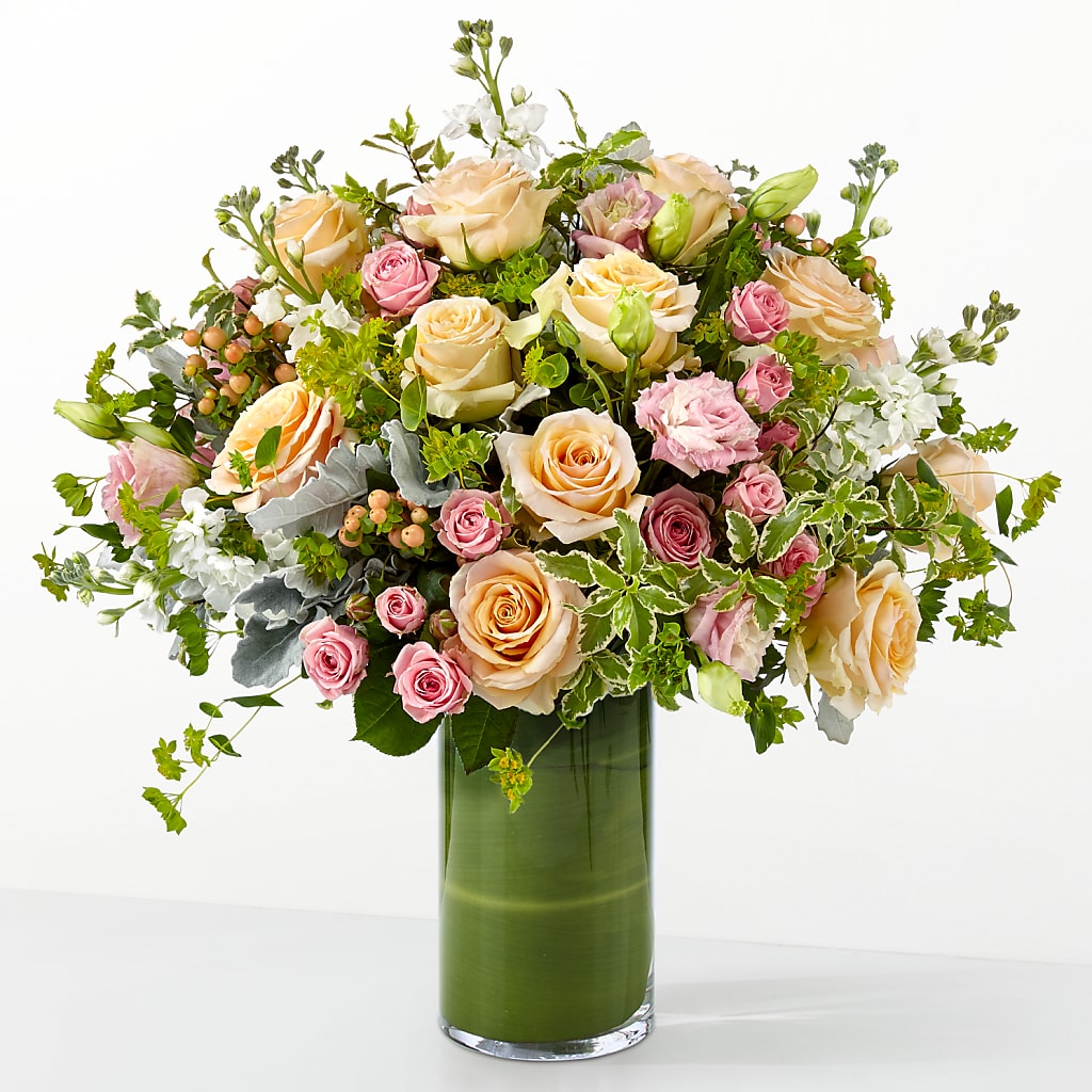 The Glamour Shot –  Rhea Flower Shop, Toronto ON