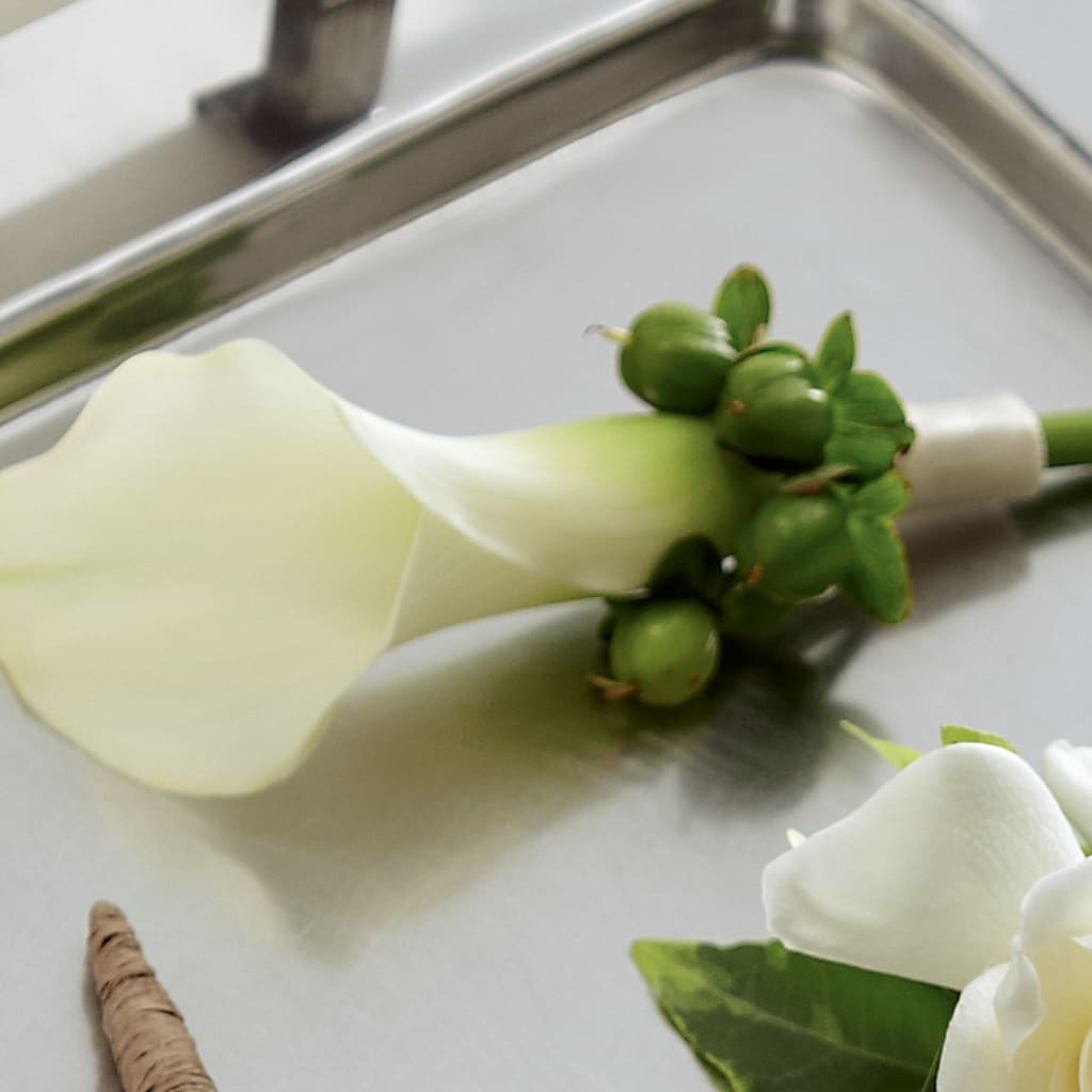 White Calla Boutonniere –  Rhea Flower Shop, Toronto ON